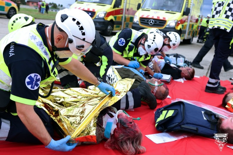 238625932_4155898201190386_1108056167903865092_n