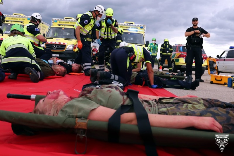 239321271_4155898137857059_1212222625641313775_n